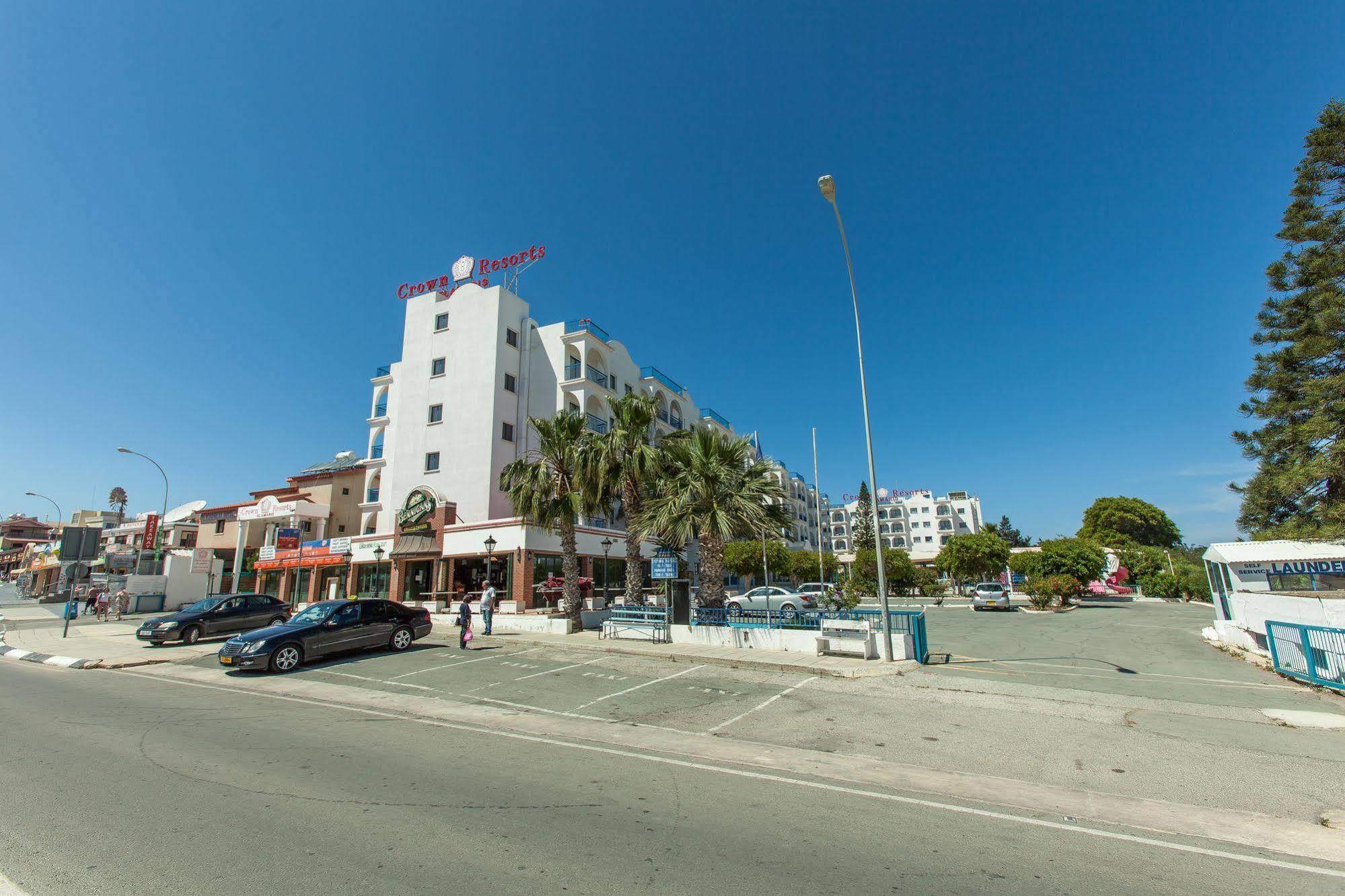 Crown Resorts Elamaris Protaras Buitenkant foto