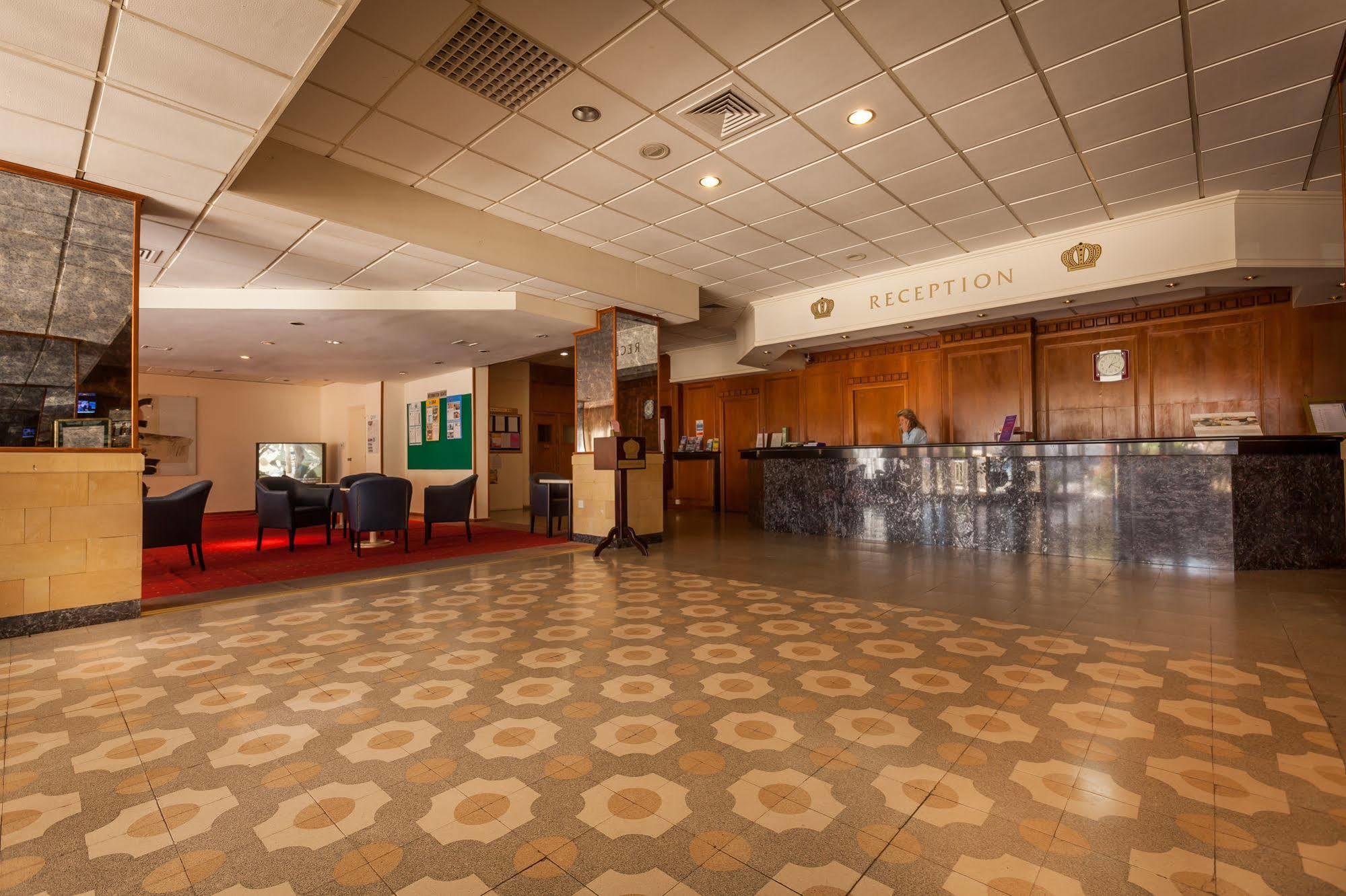 Crown Resorts Elamaris Protaras Buitenkant foto