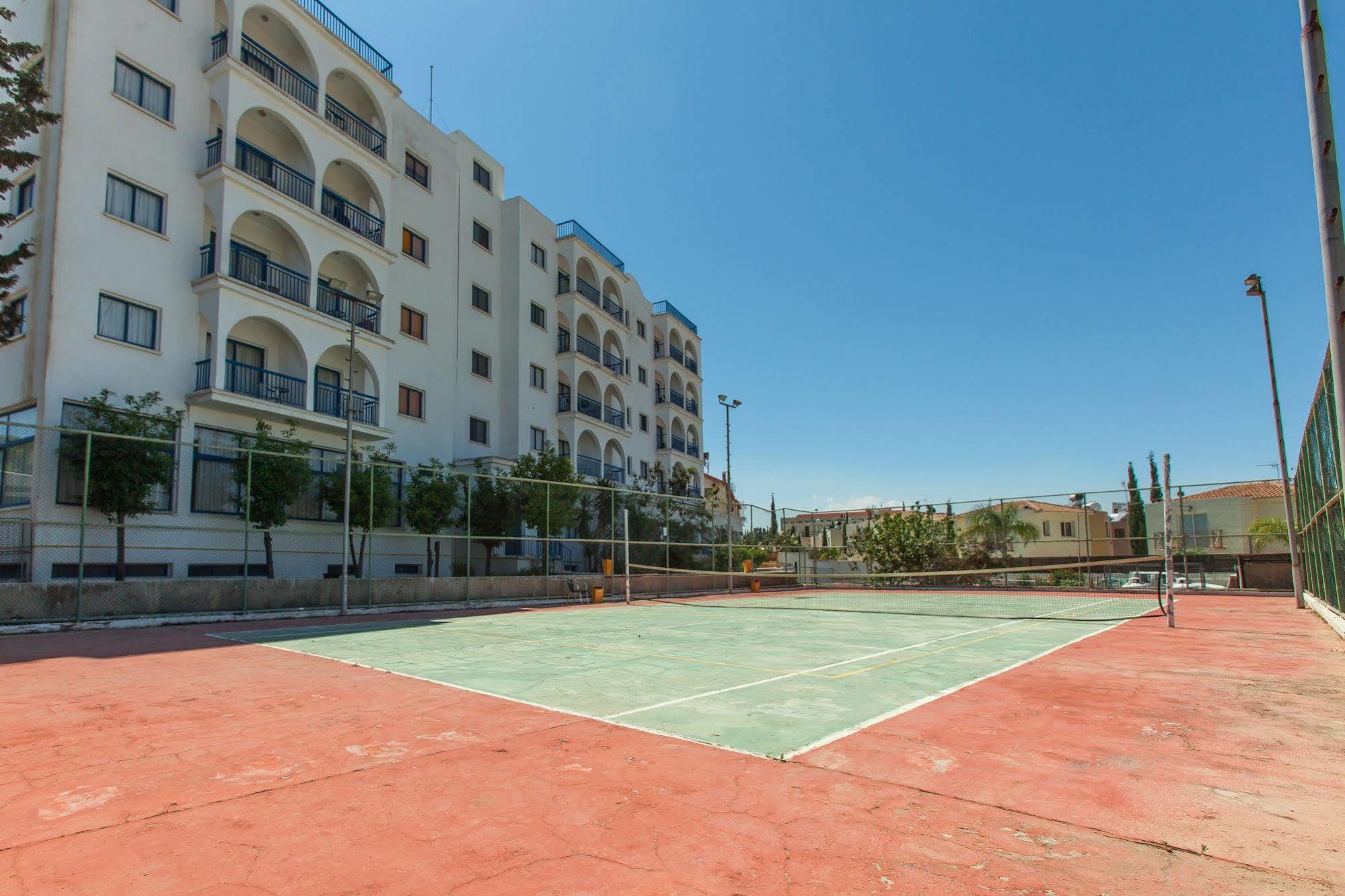Crown Resorts Elamaris Protaras Buitenkant foto