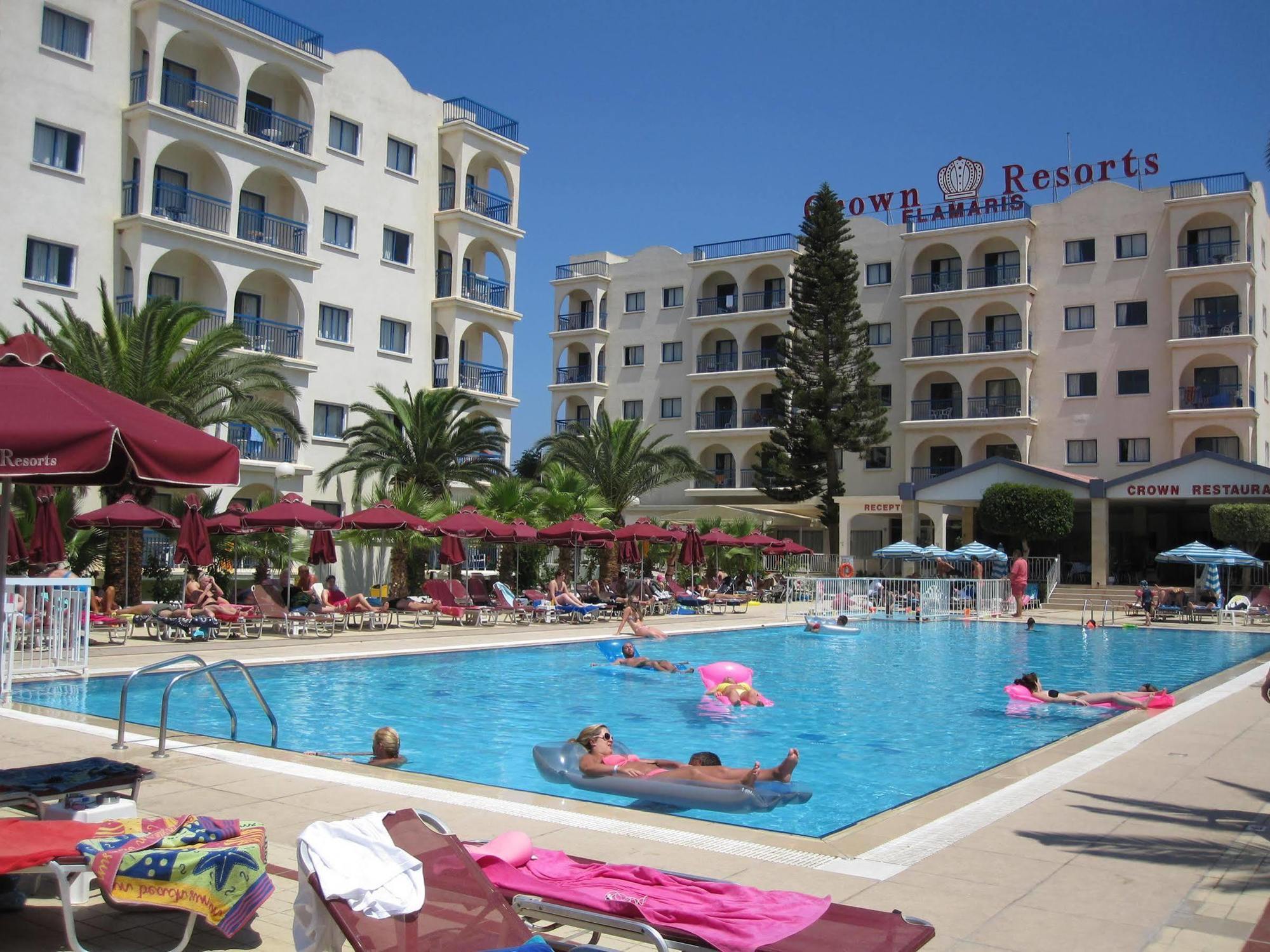 Crown Resorts Elamaris Protaras Buitenkant foto